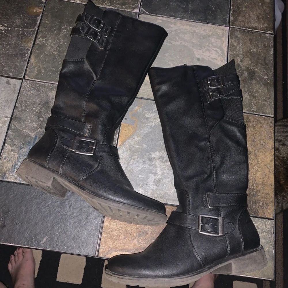 Sebastian BareTraps black zip-up tall boots - womens 7 1/2 M - Amazing Condition